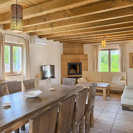 Lovely In With Kitchen Vakantiehuis *