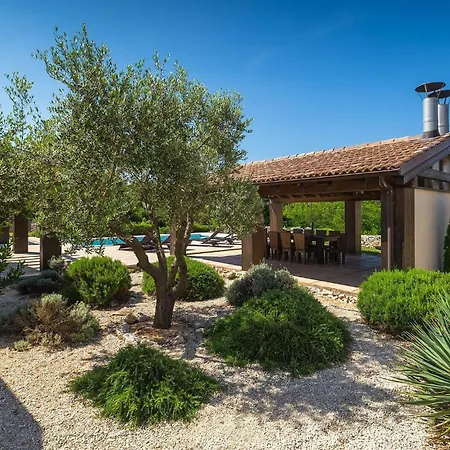 Lovely In With Kitchen Vakantiehuis Rovinj
