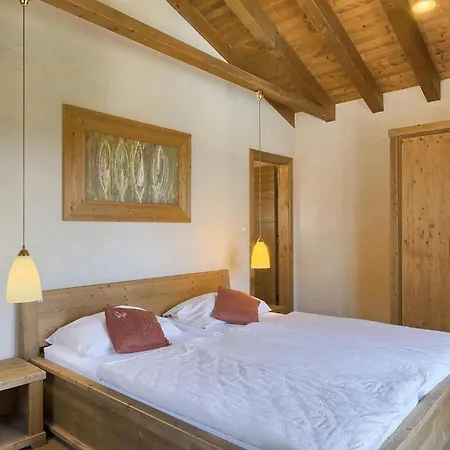 Vakantiehuis Lovely In With Kitchen *
