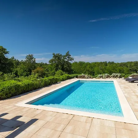 Villa Santi 로비니